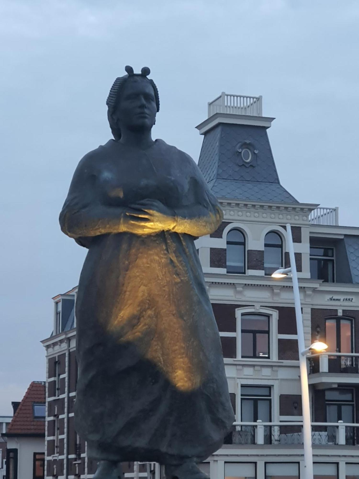 Bluebeach Scheveningen 헤이그 외부 사진